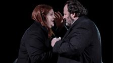 Donna Leonora (Tamara Wilson) & Don Alvaro (Gwyn Hughes Jones) meet to elope in Act I of Verdi's Forza del Destino