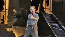 Roberto Alagna as Des Grieux in Puccini's Manon Lescaut