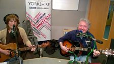 Cathryn Craig & Brian Willoughby in session on The Durbervilles Folk & Roots Show