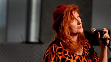 Eddi Reader