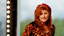 Eddi Reader