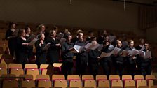 Glasgow Chamber Choir perform 'Concealed Unity' with the ý Scottish Symphony Orchestra conducted by Ilan Volkov