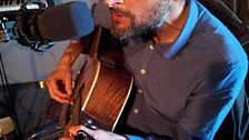 Alasdair Roberts live in session