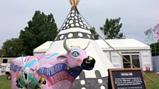 Isle of Wight Festival: The Beatles-inspired cow