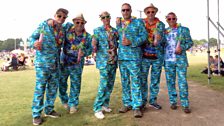 Isle of Wight Festival: 6 men, 1 suit!