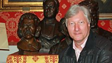 Fabio Zanon with Gomes's bust at La Scala, Milan