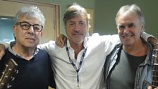 Graham Gouldman and Rick Fenn pose with Richard Madeley