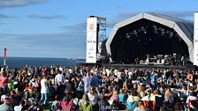 Mouth Of The Tyne Festival: Crowds gather