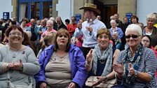 Ladies enjoying the Hugo Duncan Show