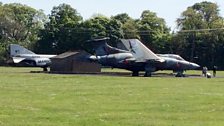 Blackburn Buccaneer agus Phantom air a chùl