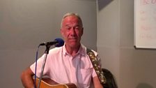 Ray Hearne live in session on The Durbervilles Folk & Roots Show