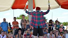 Towersey Festival 2016: Juggling fun