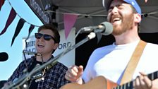 Towersey Festival 2016: Loud Mountains in the Live Lounge