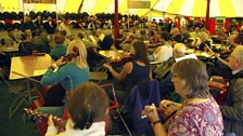 Shrewsbury Folk Festival: Tuneworks improvers session in the beer ten