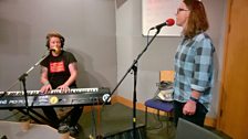 O'Hooley & Tidow performing live on The Durbervilles Folk & Roots Show