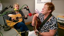 Chris While & Julie Matthews playing live on The Durbervilles Folk & Roots Show