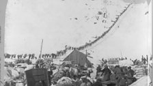 Hundreds of stampeders head up the Chilkoot pass