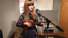 Astraluna performing live on The Durbervilles Folk & Roots Show