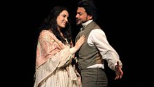 Sonya Yoncheva as Antonia and Vittorio Grigolo as Hoffmann