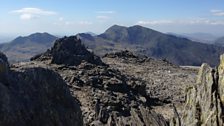 Yr Wyddfa o Glyder Fawr, llun gan Guto Roberts