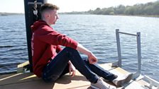 Damian McKenna singing by Lough Erne