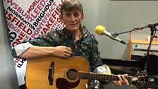 Pete Coe performing live on The Durbervilles Folk & Roots Show