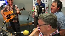 Hebric playing live on The Durbervilles Folk & Roots Show