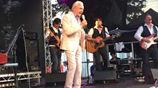 Tony Christie having fun with the crowd