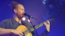 Towersey Festival 2017: Newton Faulkner