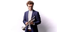 Simon Höfele (trumpet)