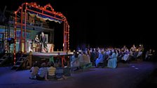 Aleksandra Kurzak as Nedda, Roberto Alagna as Canio & The Metropolitan Opera Chorus