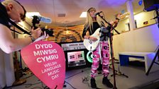 Dydd Miwsig Cymru  - Hana2K @ Gower College