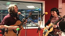 Hannah Sanders & Ben Savage performing live on The Durbervilles Folk & Roots Show