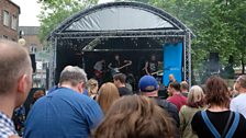 ý Music Introducing stage at Long Division