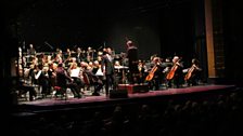 Noah Stewart and the 鶹ƵAV Concert Orchestra