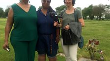 Till family members  Ollie Gordon and Airicka Gordon-Taylor with Maria Margaronis at Emmett Till's gravesite