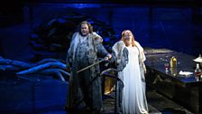 Stuart Skelton as Siegmund and Emily Magee as Sieglinde