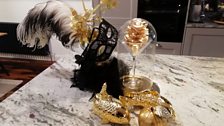 A Gatsby inspired table centerpiece