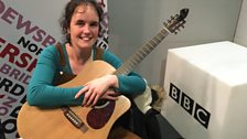 Lisa Marie Glover playing live on The Durbervilles Folk & Roots Show