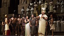 Anna Netrebko as Aida, Quinn Kelsey as Amonasro, and Dmitry Belosselskiy as Ramfis