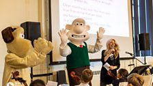 Bristol school children recreate the Wallace and Gromit theme tune