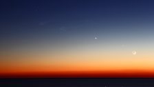 Rocket trail near conjunction of the Moon, Jupiter and Venus - Filipp Romanov: