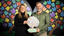 Vinny and Cate with the ˿ NI 'Book Tree'