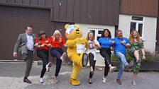 The celebrity teams, experts, Christina and Pudsey doing the Bargain Hunt kick