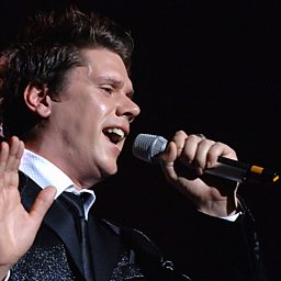 Hark! Did ye ever hear so sweet a singing?
