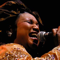 I Play The Kora (feat. Kandia Kouyaté, Mamani Keïta, Mariam Doumbia, Nneka & Rokia Koné)