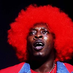 Hips Sing (Tropical Mix) (feat. Elephant Man)