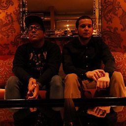 Botellas (Juyen Sebulba Remix) (feat. Godwonder)