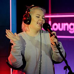 Cocoa Butter Kisses (1Xtra Live Lounge, 7 Jan 2014)