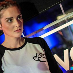 Solo Dancing (Radio 1 Live Lounge Late, 16 Apr 2014)